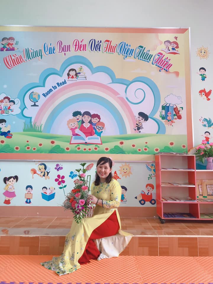 Khánh thành thư viện trường e ???